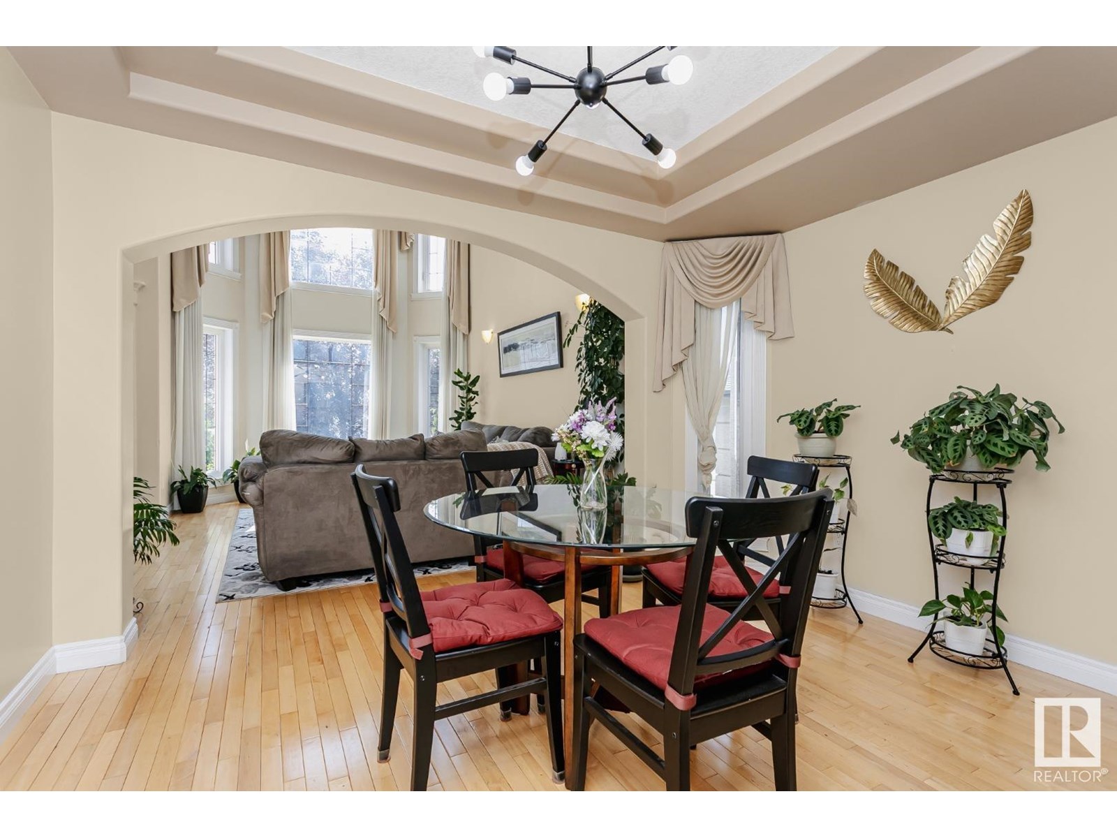 Photo 7 of 6736 11 Av Sw, Edmonton AB