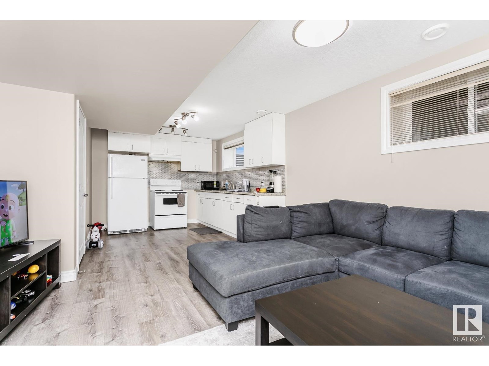 Photo 33 of 6736 11 Av Sw, Edmonton AB