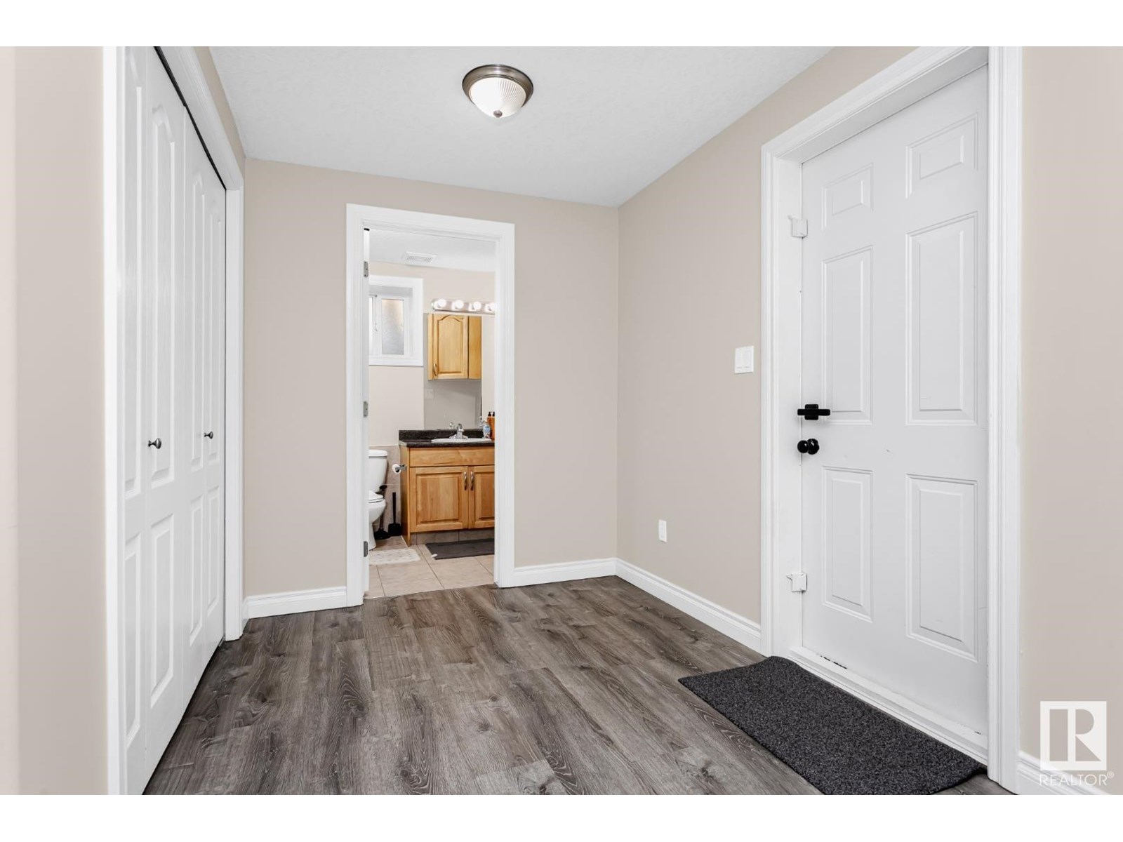Photo 39 of 6736 11 Av Sw, Edmonton AB