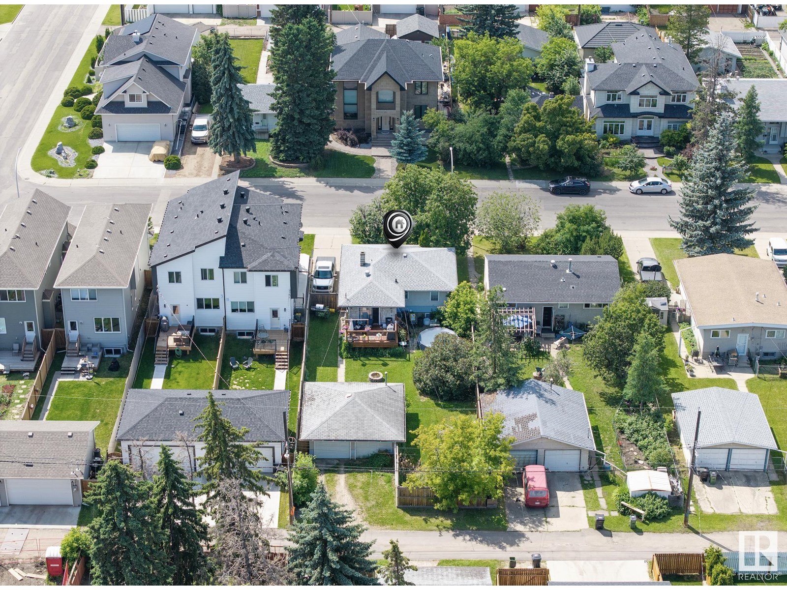 Photo 6 of 9111 151 St Nw, Edmonton AB
