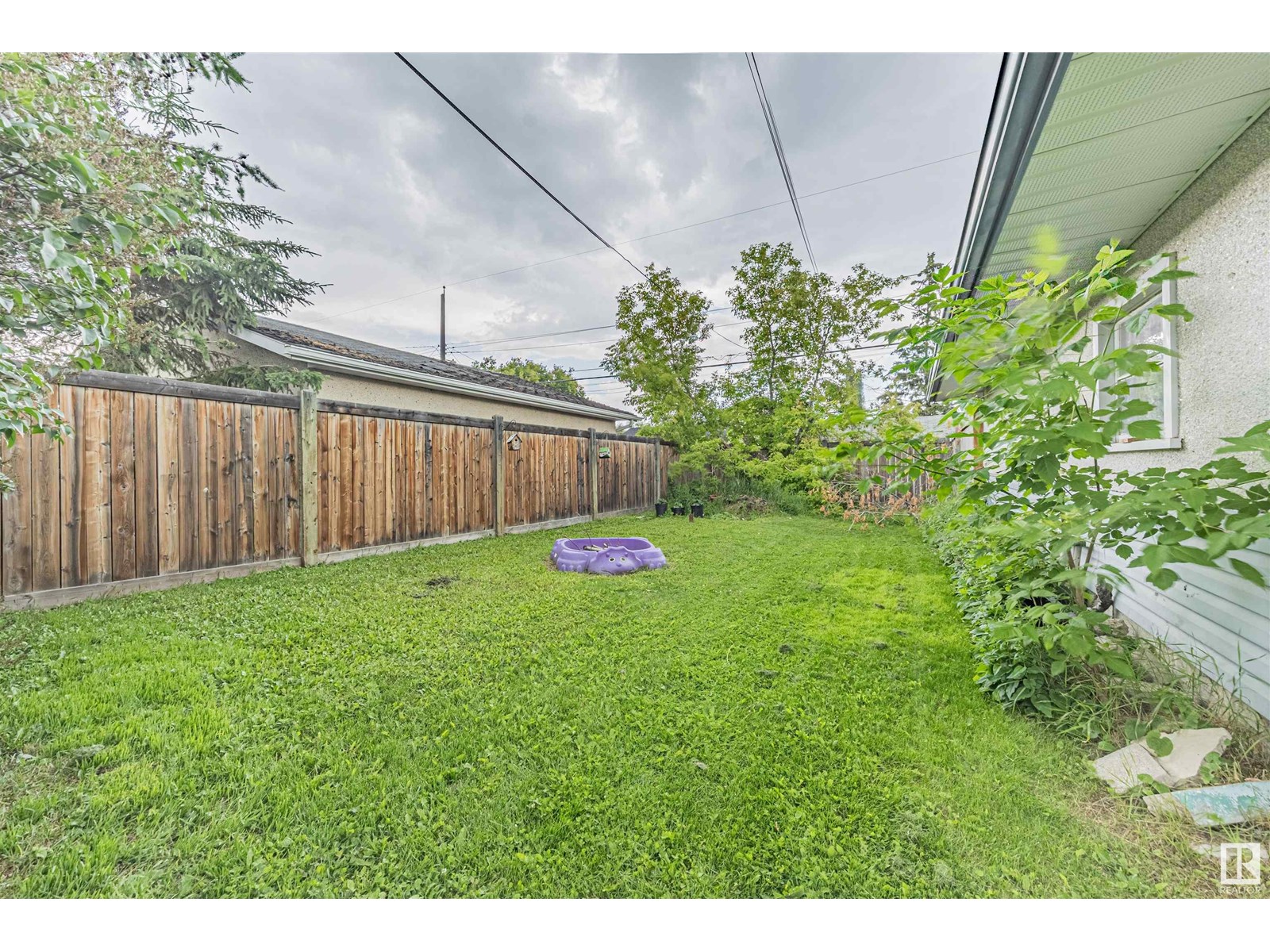 Photo 10 of 9111 151 St Nw, Edmonton AB