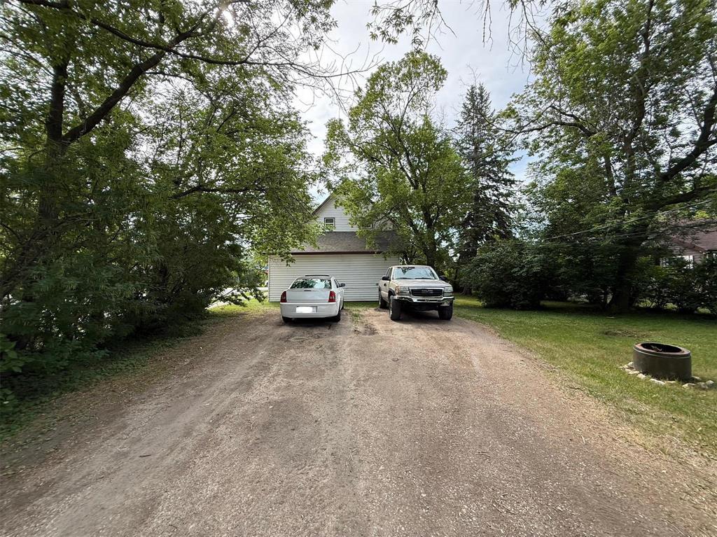 Photo 8 of 339 Eveline Street, Selkirk MB