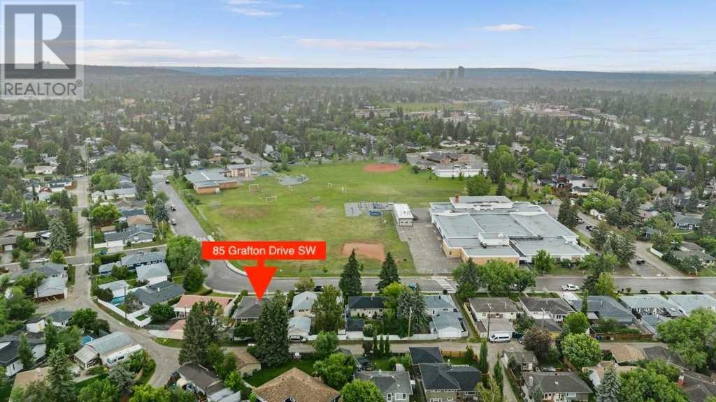 Single Family House Bungalow for Sale in  Grafton Drive SW Glamorgan Calgary 