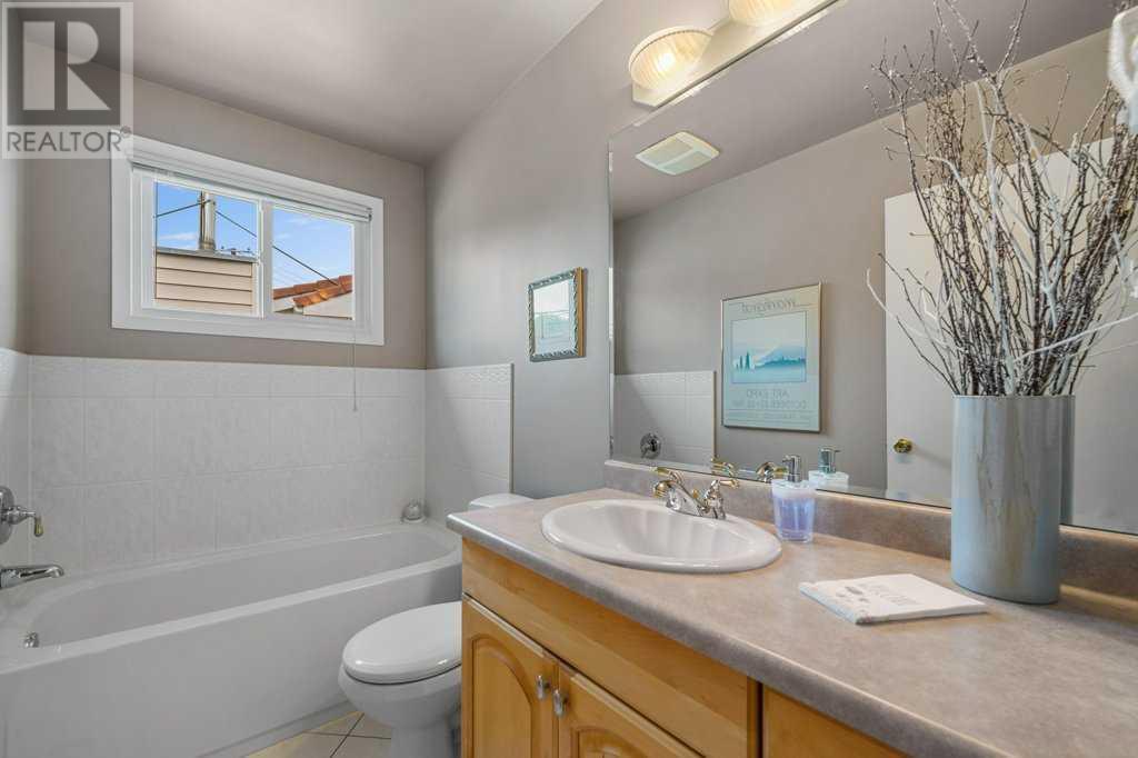 Single Family House Bungalow for Sale in  Grafton Drive SW Glamorgan Calgary 