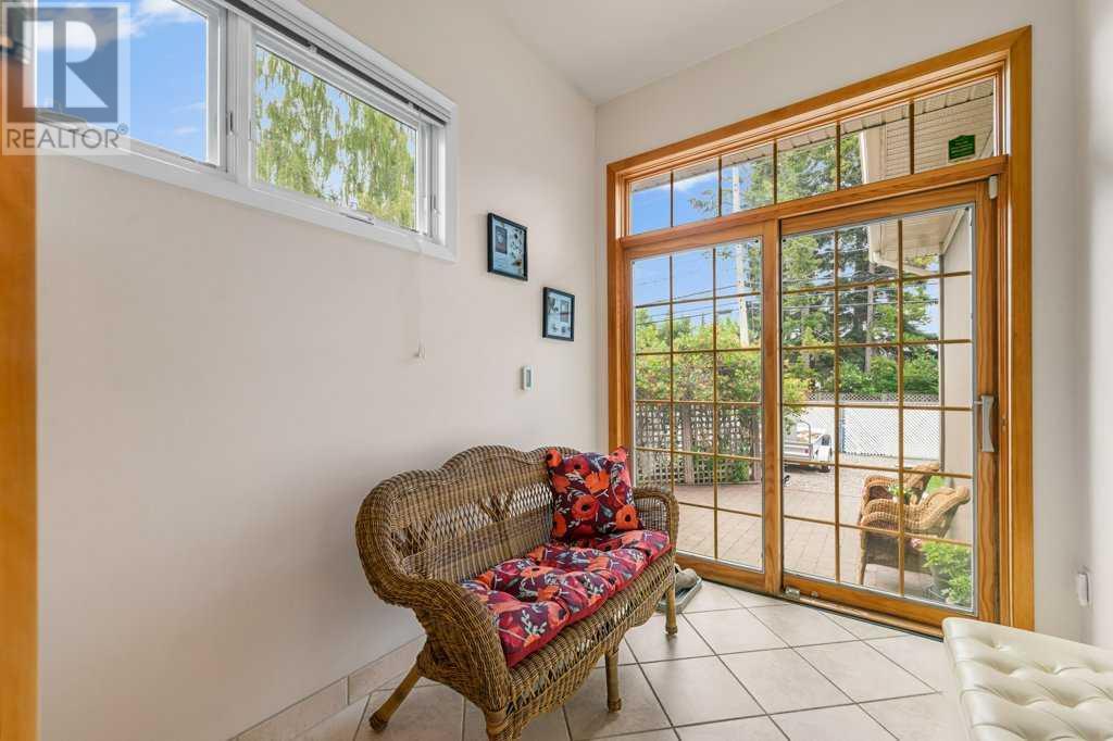 Single Family House Bungalow for Sale in  Grafton Drive SW Glamorgan Calgary 