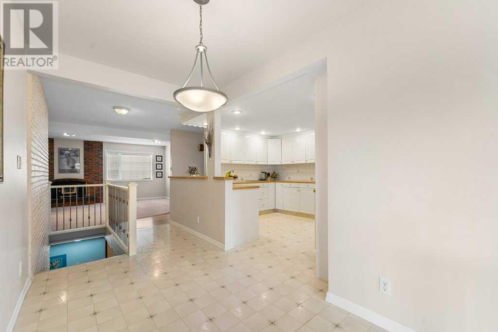 Single Family House Bungalow for Sale in  Grafton Drive SW Glamorgan Calgary 
