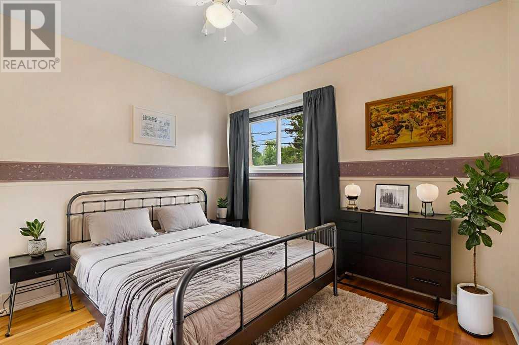 Single Family House Bungalow for Sale in  Grafton Drive SW Glamorgan Calgary 