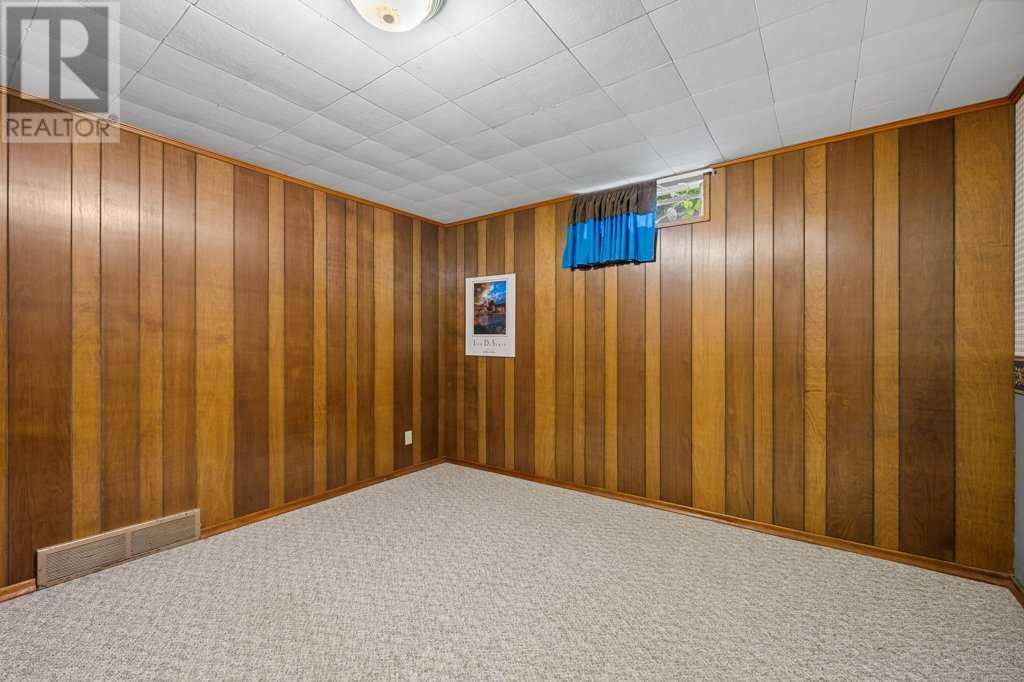 Single Family House Bungalow for Sale in  Grafton Drive SW Glamorgan Calgary 