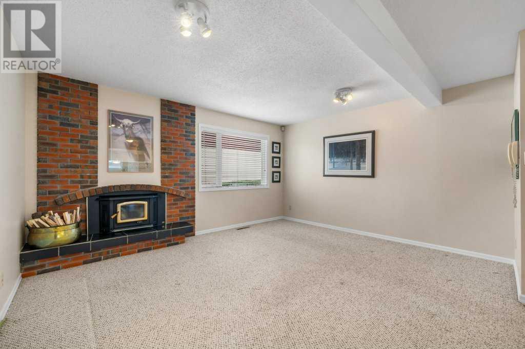 Single Family House Bungalow for Sale in  Grafton Drive SW Glamorgan Calgary 