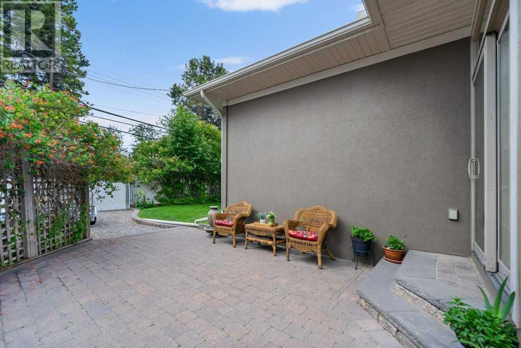 Single Family House Bungalow for Sale in  Grafton Drive SW Glamorgan Calgary 