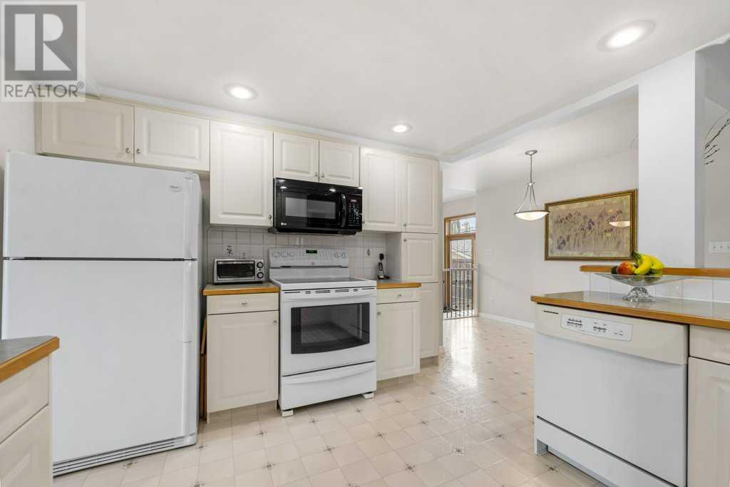 Single Family House Bungalow for Sale in  Grafton Drive SW Glamorgan Calgary 