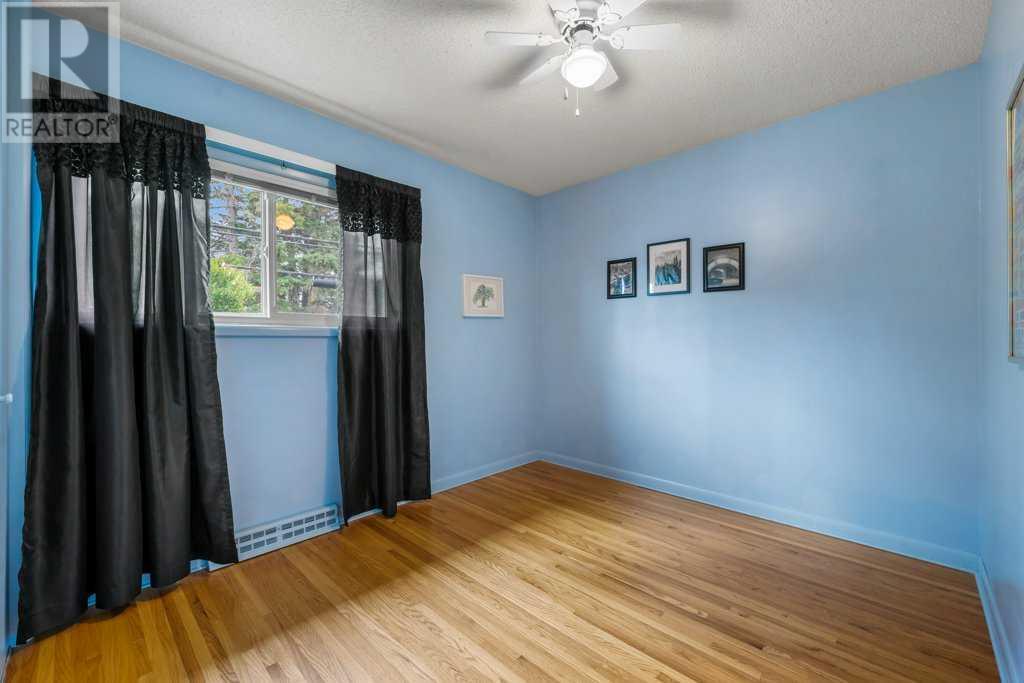 Single Family House Bungalow for Sale in  Grafton Drive SW Glamorgan Calgary 