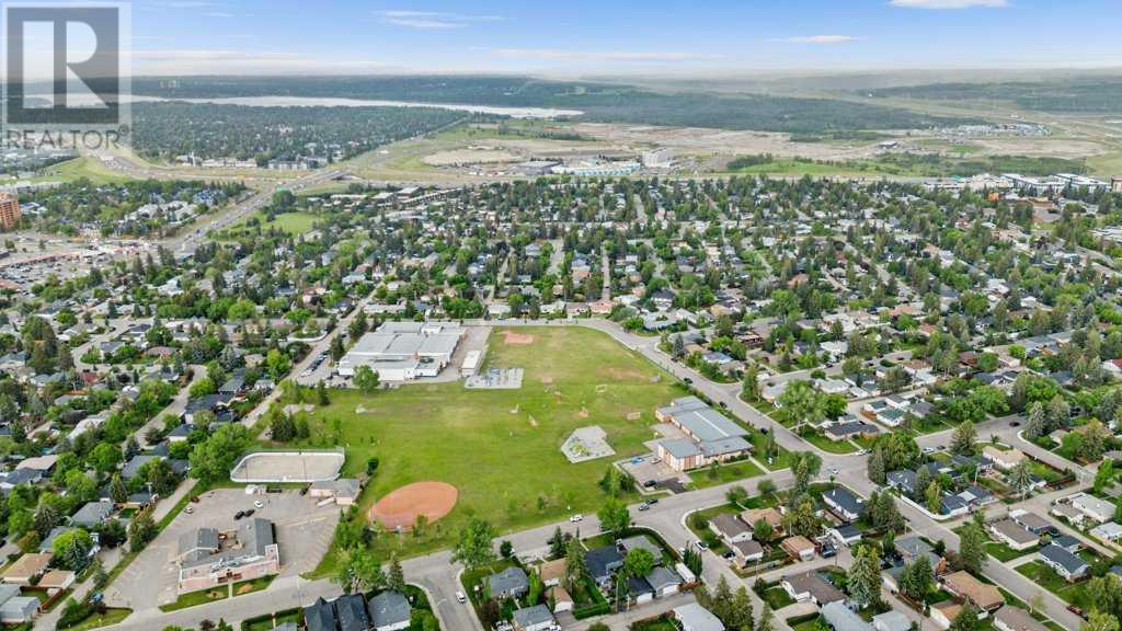 Single Family House Bungalow for Sale in  Grafton Drive SW Glamorgan Calgary 