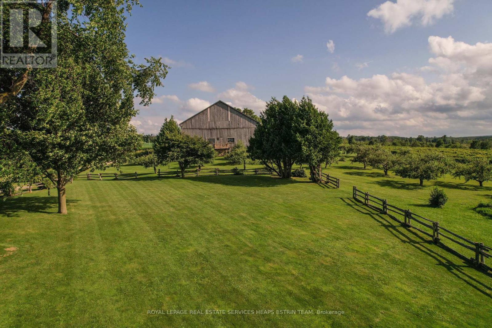 Photo 21 of 1609 Nottawasaga Concession 6 South, Clearview ON