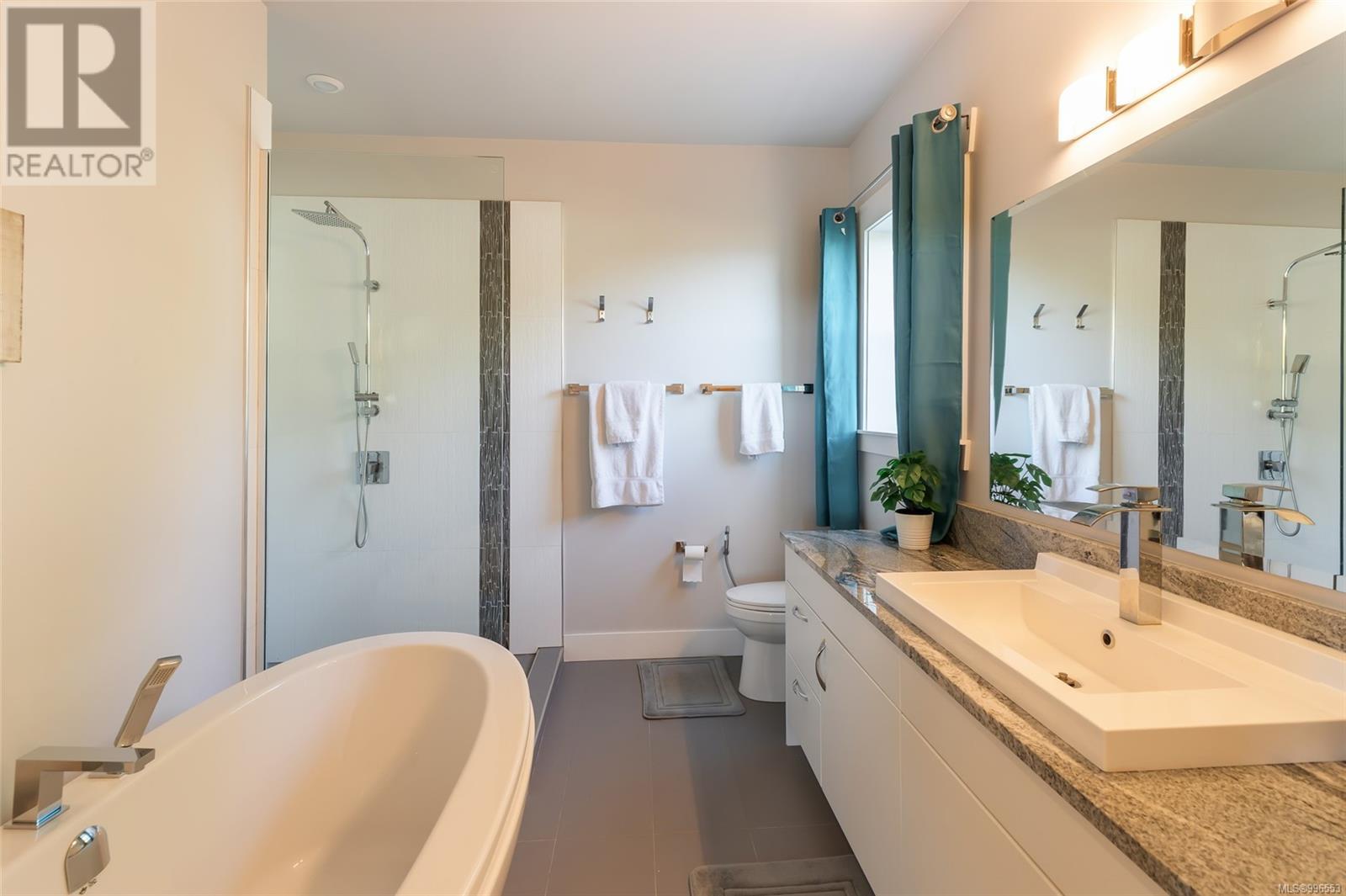 5109 Laguna Way, Nanaimo