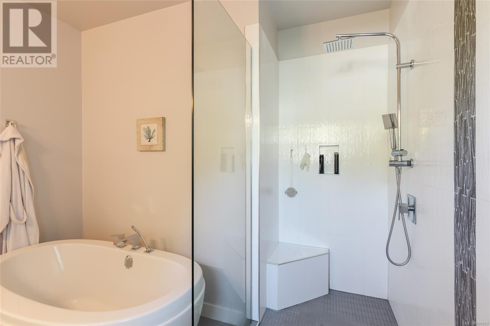 5109 Laguna Way, Nanaimo
