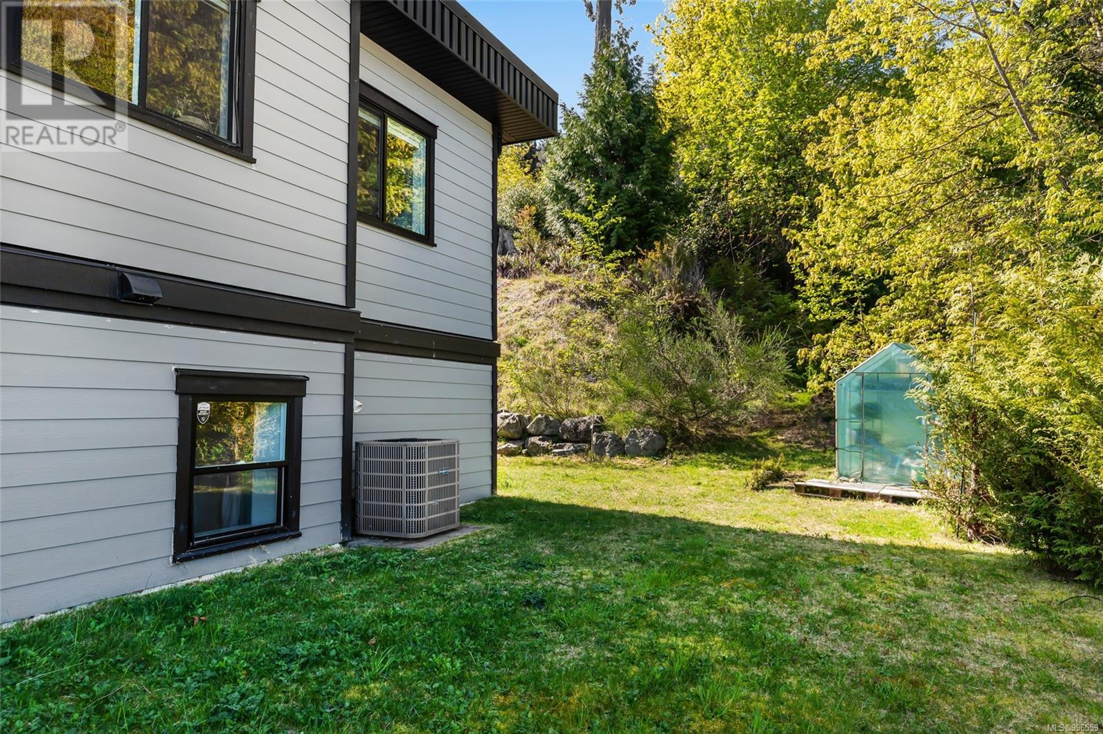 5109 Laguna Way, Nanaimo
