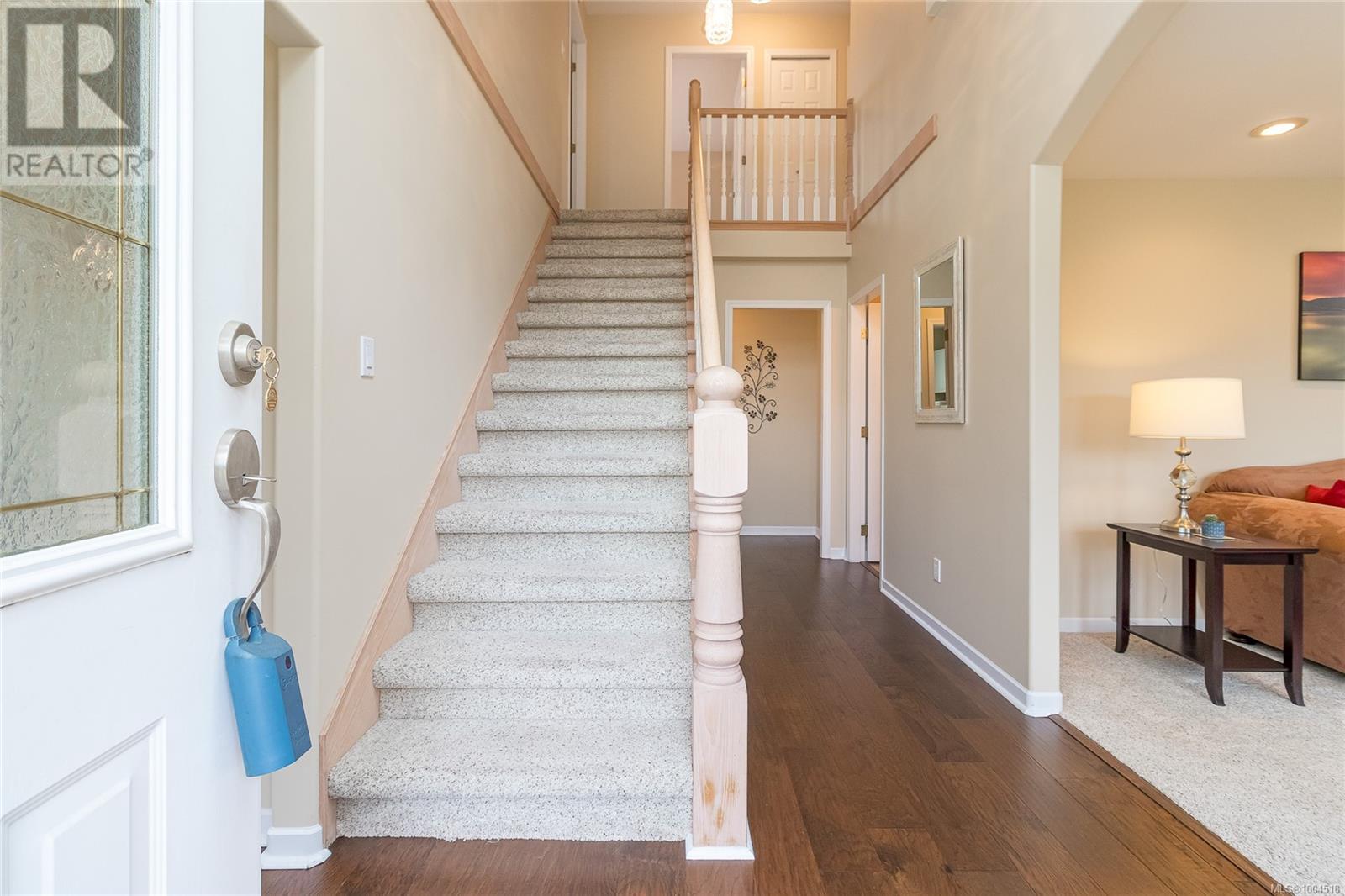 Photo 12 of 639 Eagle Tree Close, Parksville BC