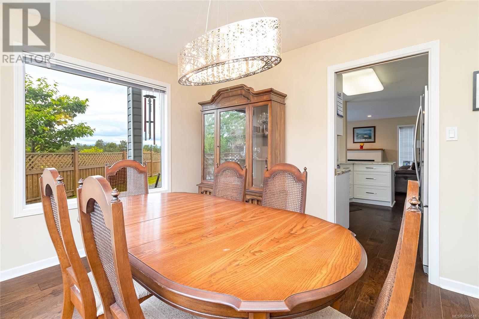 Photo 16 of 639 Eagle Tree Close, Parksville BC