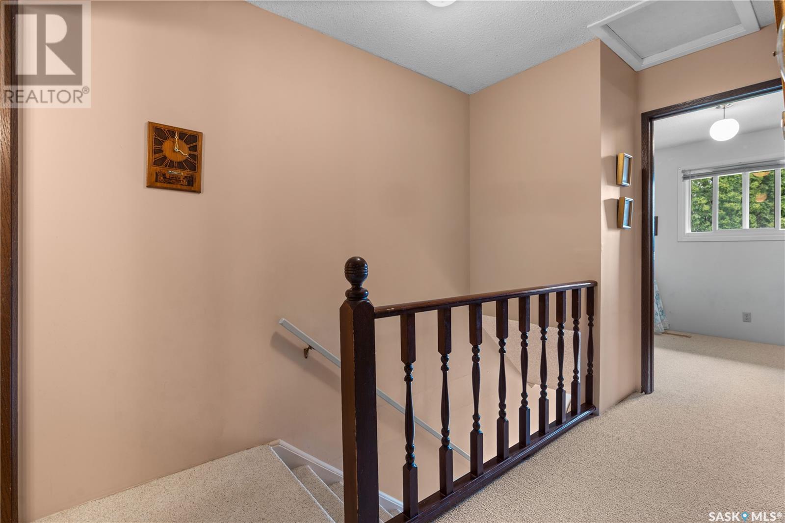 Single Family House 2 Level for Sale in  Ryan ROAD Regina 