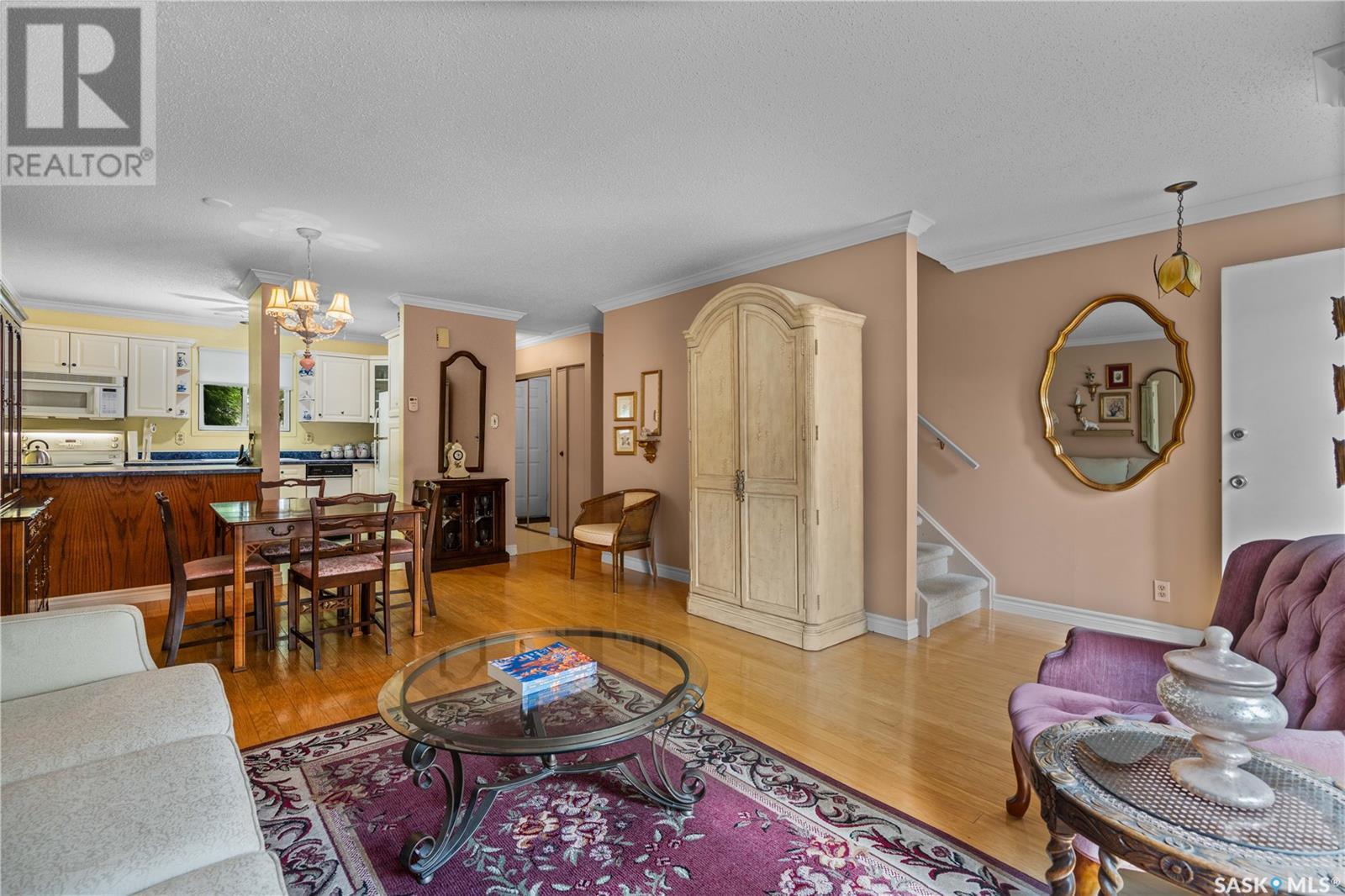 Single Family House 2 Level for Sale in  Ryan ROAD Regina 