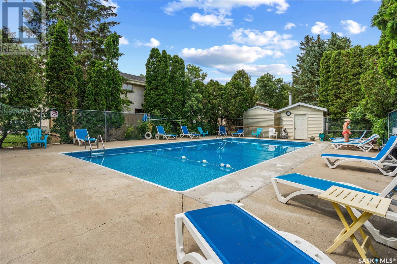 Single Family House 2 Level for Sale in  Ryan ROAD Regina 