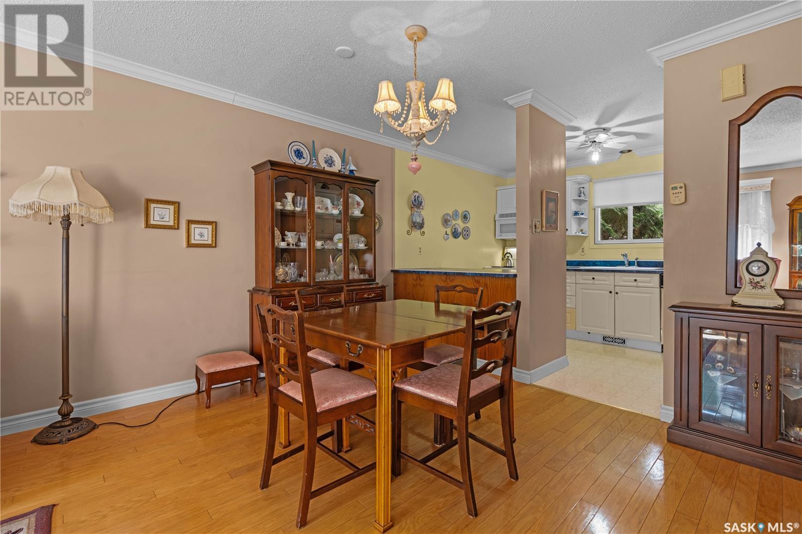Single Family House 2 Level for Sale in  Ryan ROAD Regina 