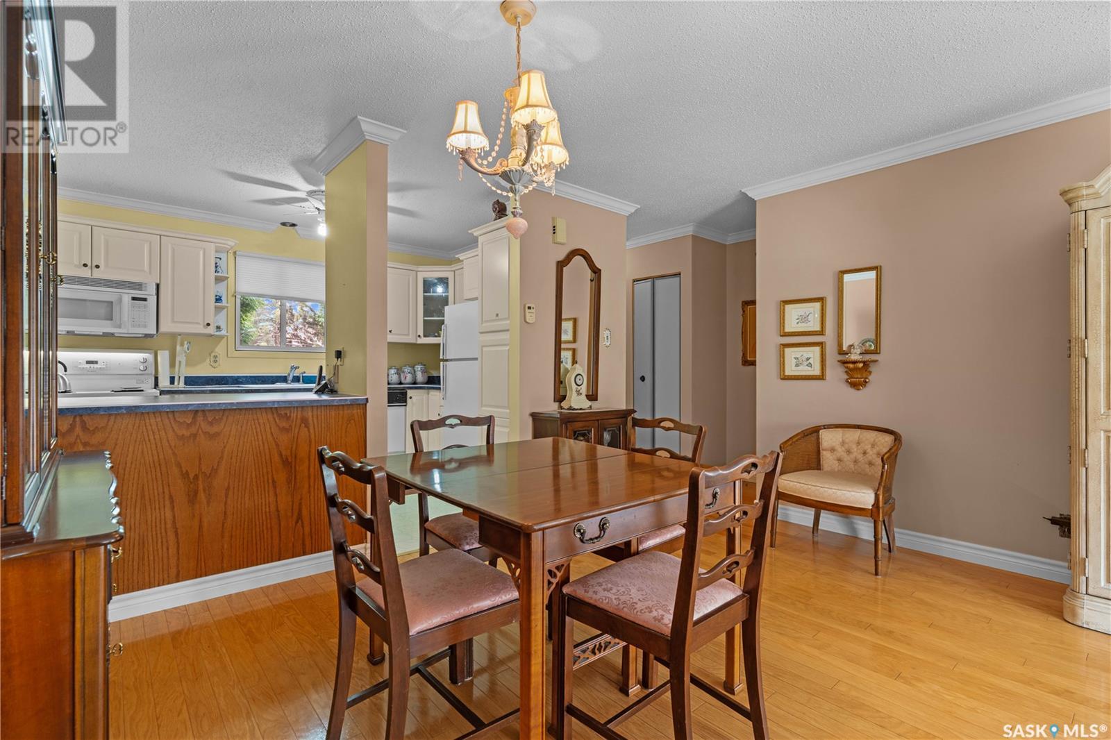 Single Family House 2 Level for Sale in  Ryan ROAD Regina 