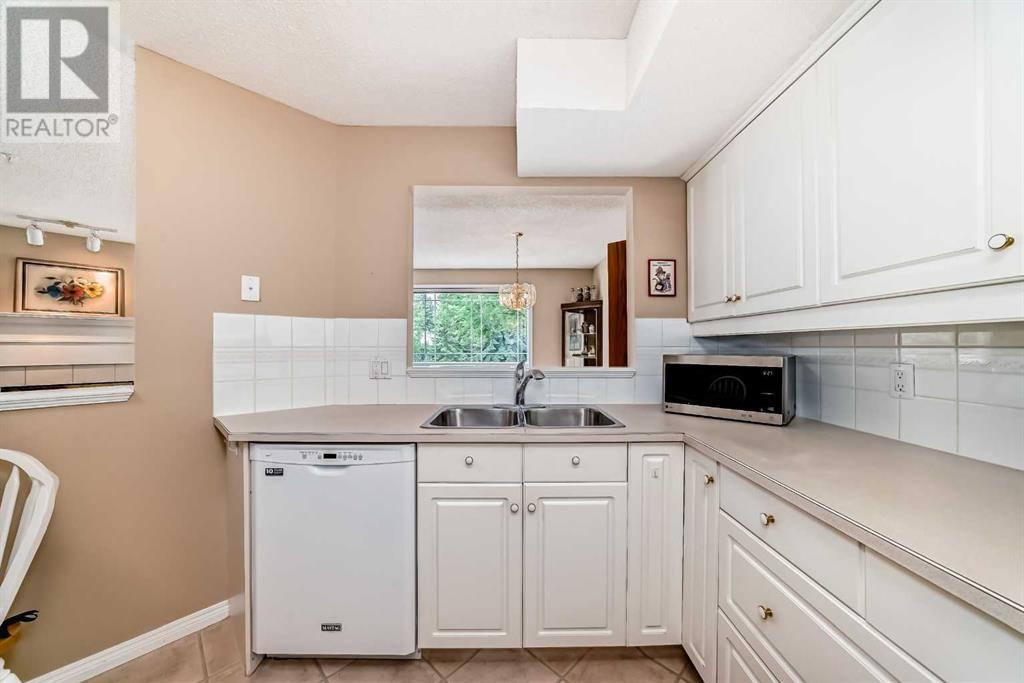 Single Family House for Sale in    Street SW Palliser Calgary 