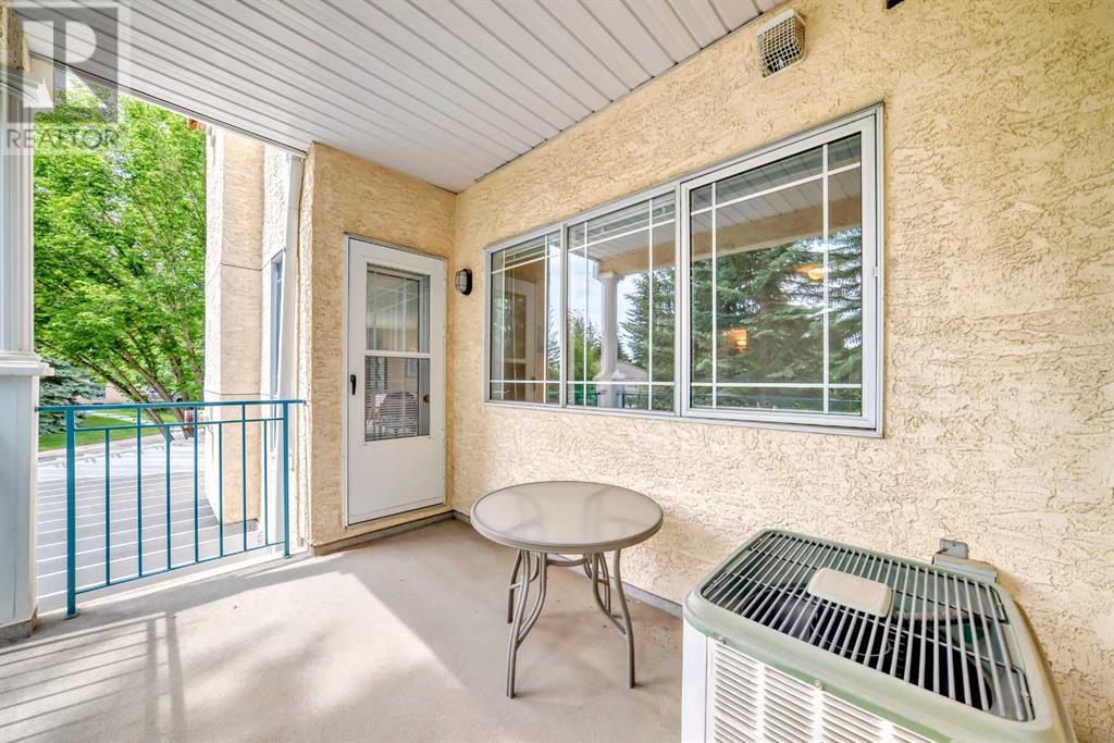 Single Family House for Sale in    Street SW Palliser Calgary 