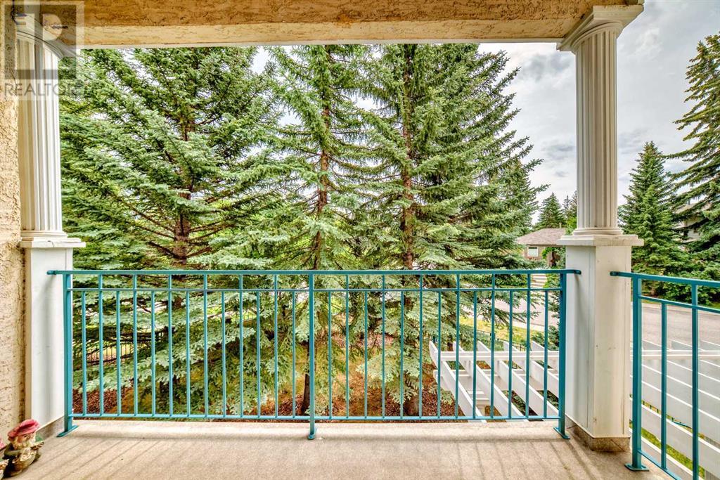 Single Family House for Sale in    Street SW Palliser Calgary 