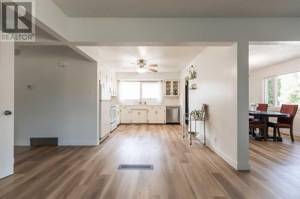 Single Family House Bungalow for Sale in   Street S Victoria Park Lethbridge 
