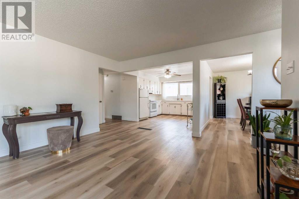 Single Family House Bungalow for Sale in   Street S Victoria Park Lethbridge 