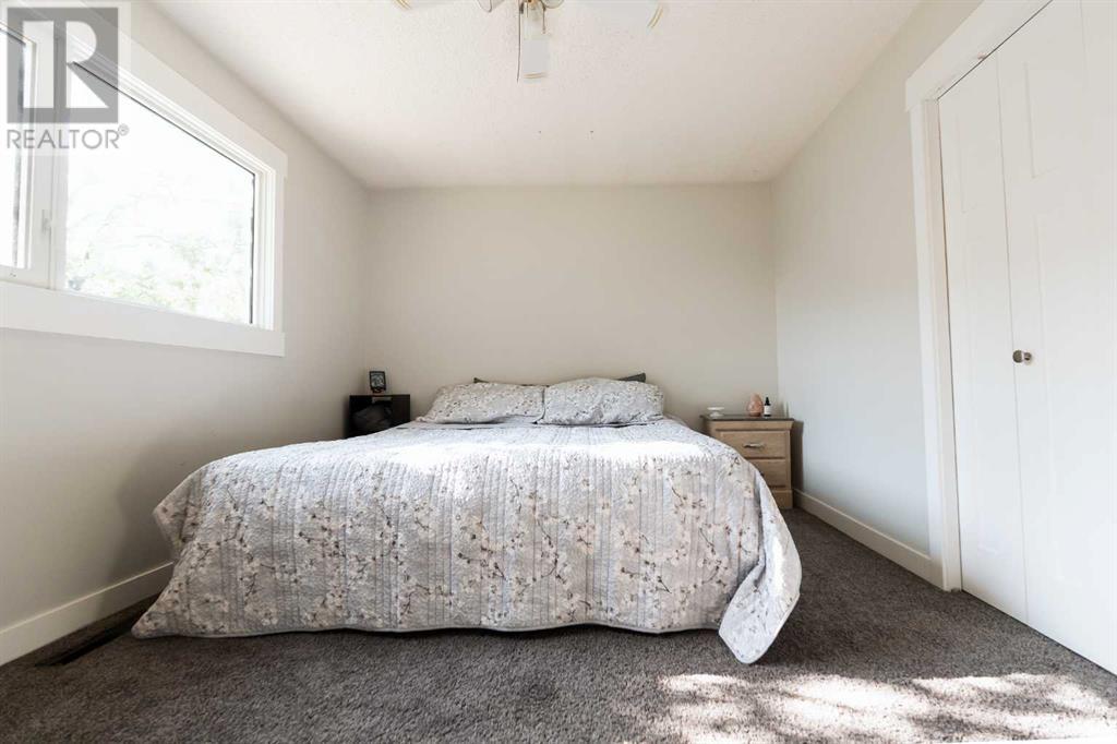 Single Family House Bungalow for Sale in   Street S Victoria Park Lethbridge 