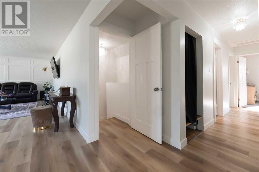 Single Family House Bungalow for Sale in   Street S Victoria Park Lethbridge 