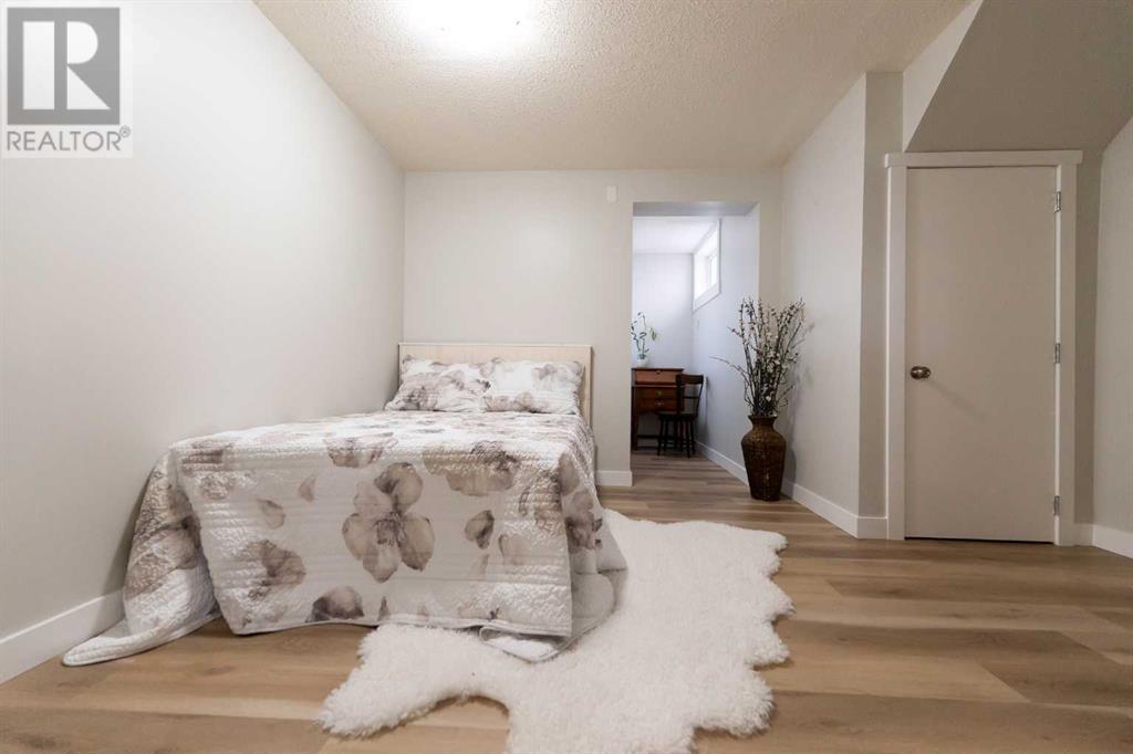 Single Family House Bungalow for Sale in   Street S Victoria Park Lethbridge 