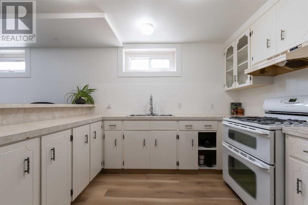 Single Family House Bungalow for Sale in   Street S Victoria Park Lethbridge 