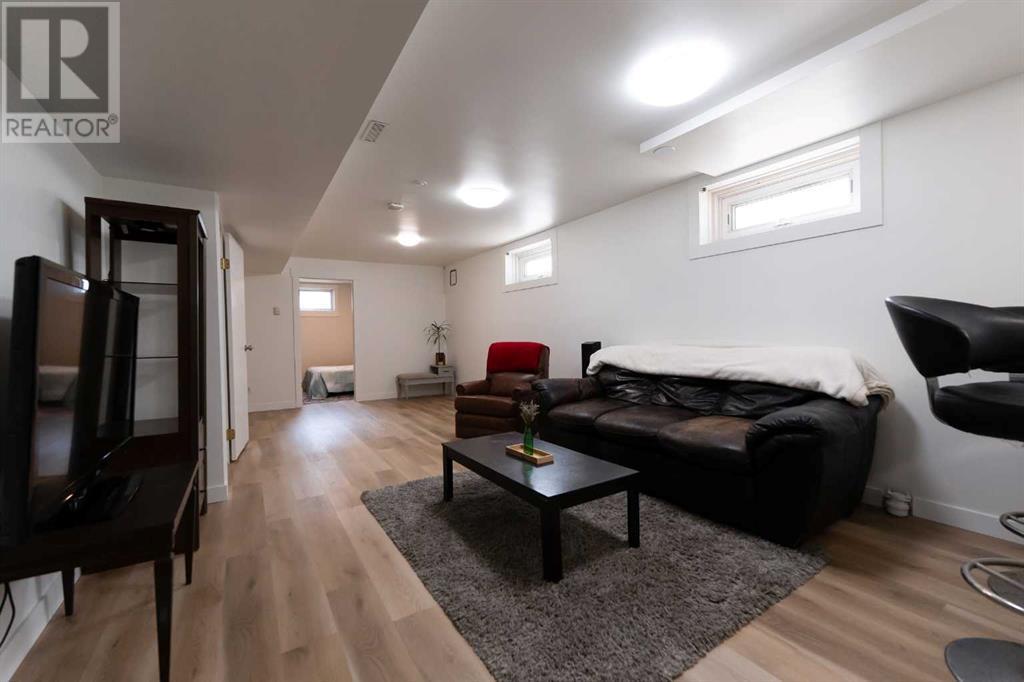 Single Family House Bungalow for Sale in   Street S Victoria Park Lethbridge 