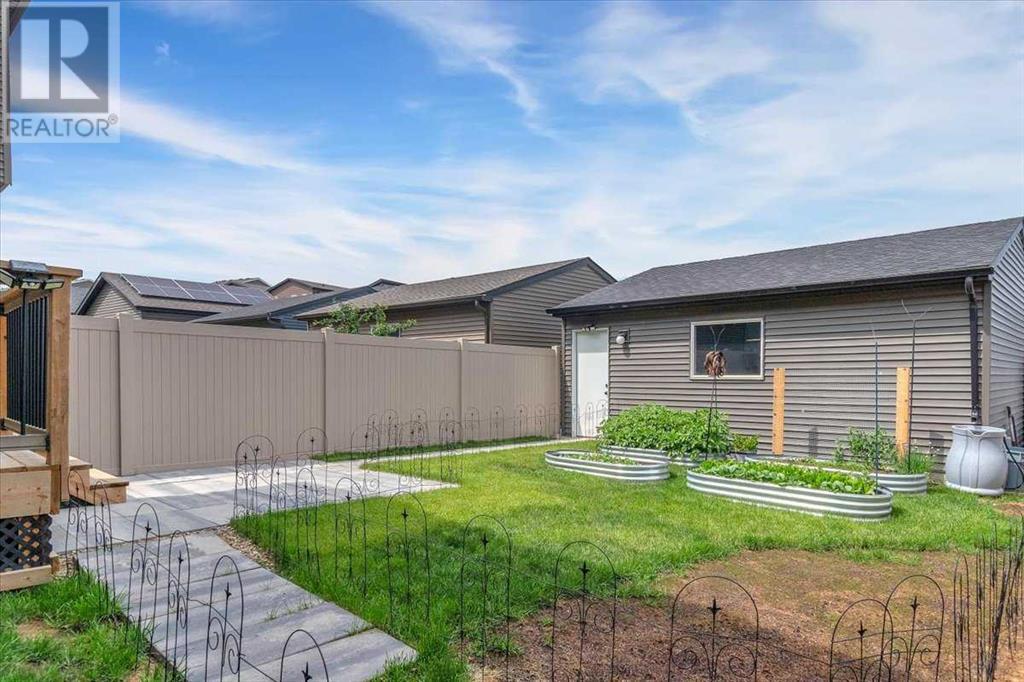 Single Family House for Sale in  Haskayne Drive NW Haskayne Calgary 