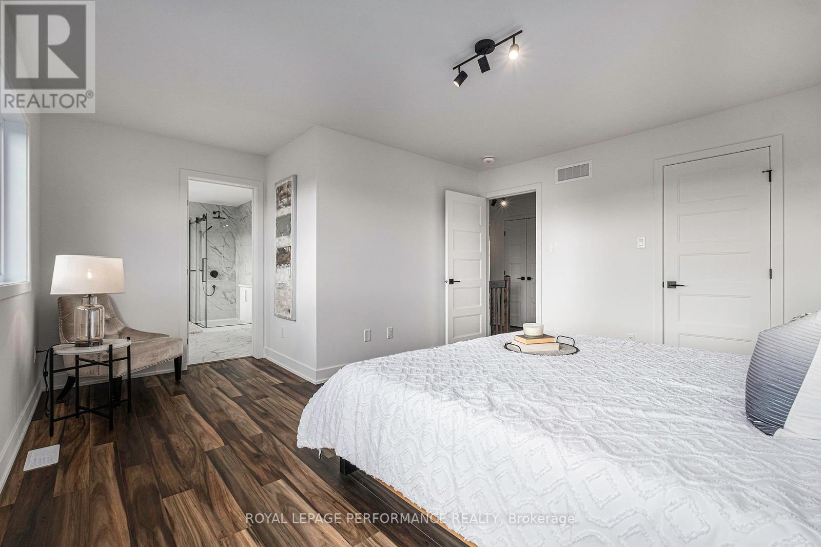 Photo 24 of 19 Rutile Street, Clarencerockland ON