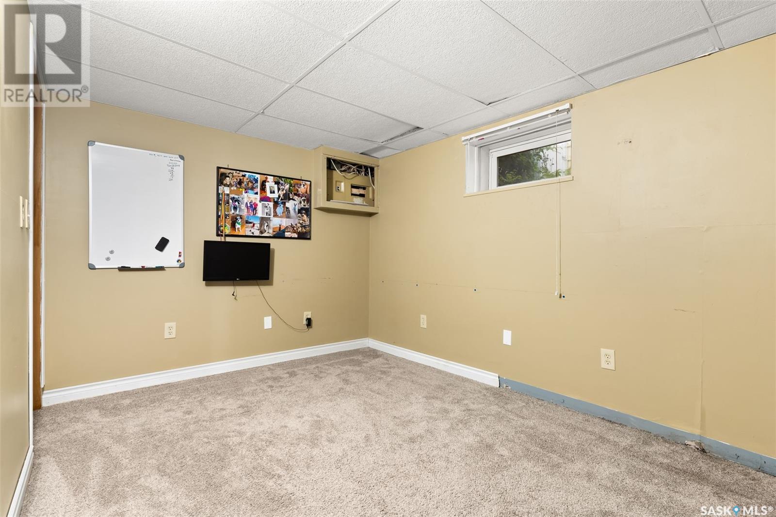 Photo 26 of 623 Broadway Avenue E, Regina SK