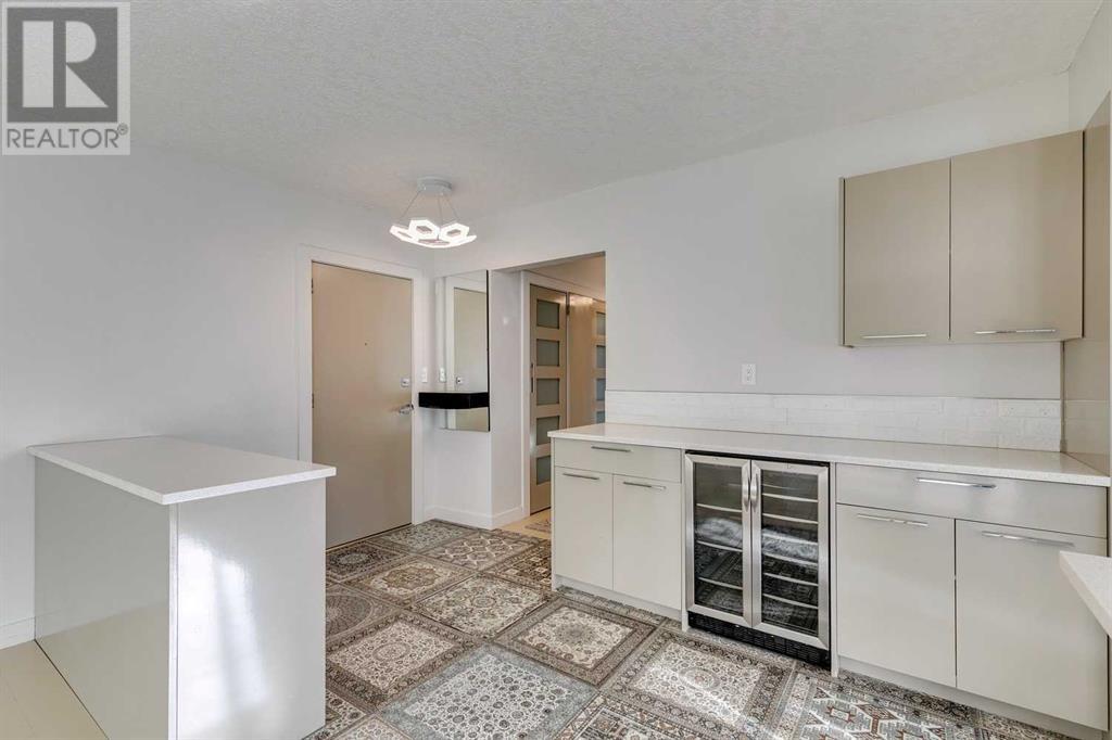 Single Family House for Sale in   Rideau Place SW Rideau Park Calgary 