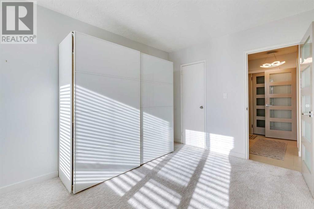 Single Family House for Sale in   Rideau Place SW Rideau Park Calgary 