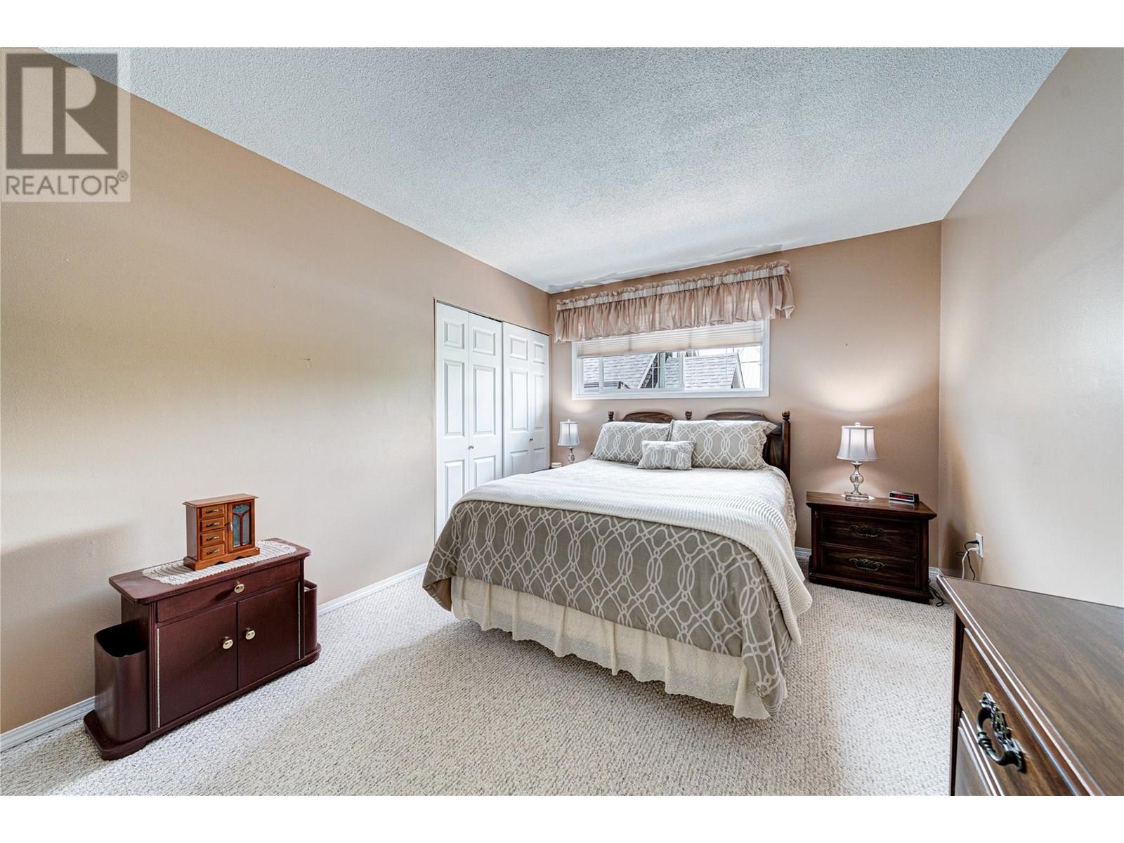 1202 6TH Avenue, Fernie