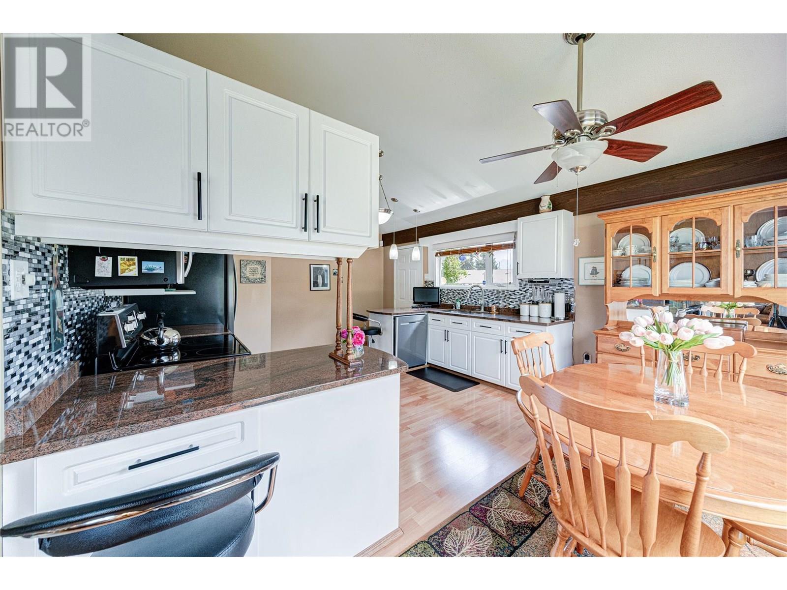 1202 6TH Avenue, Fernie