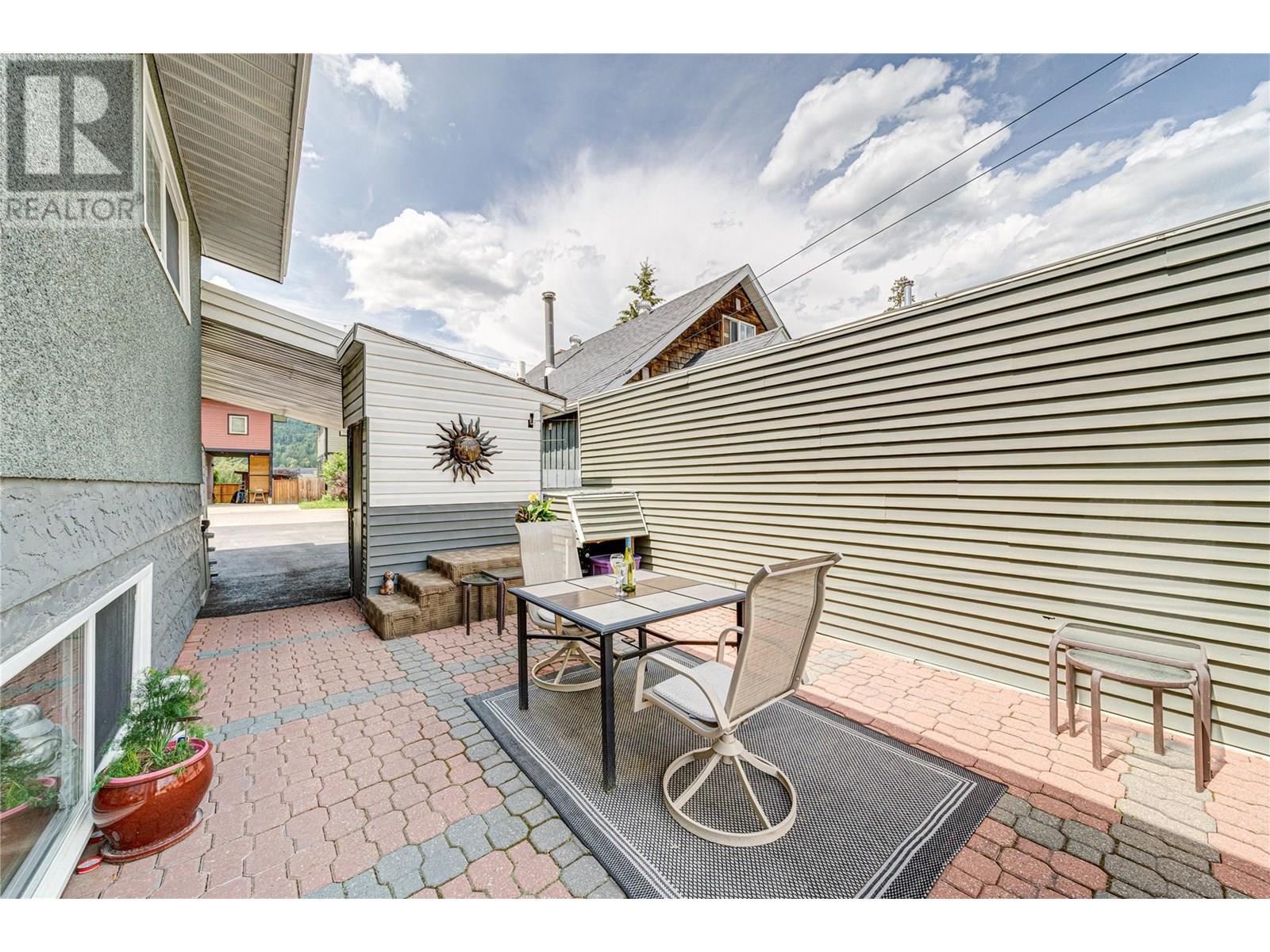 1202 6TH Avenue, Fernie