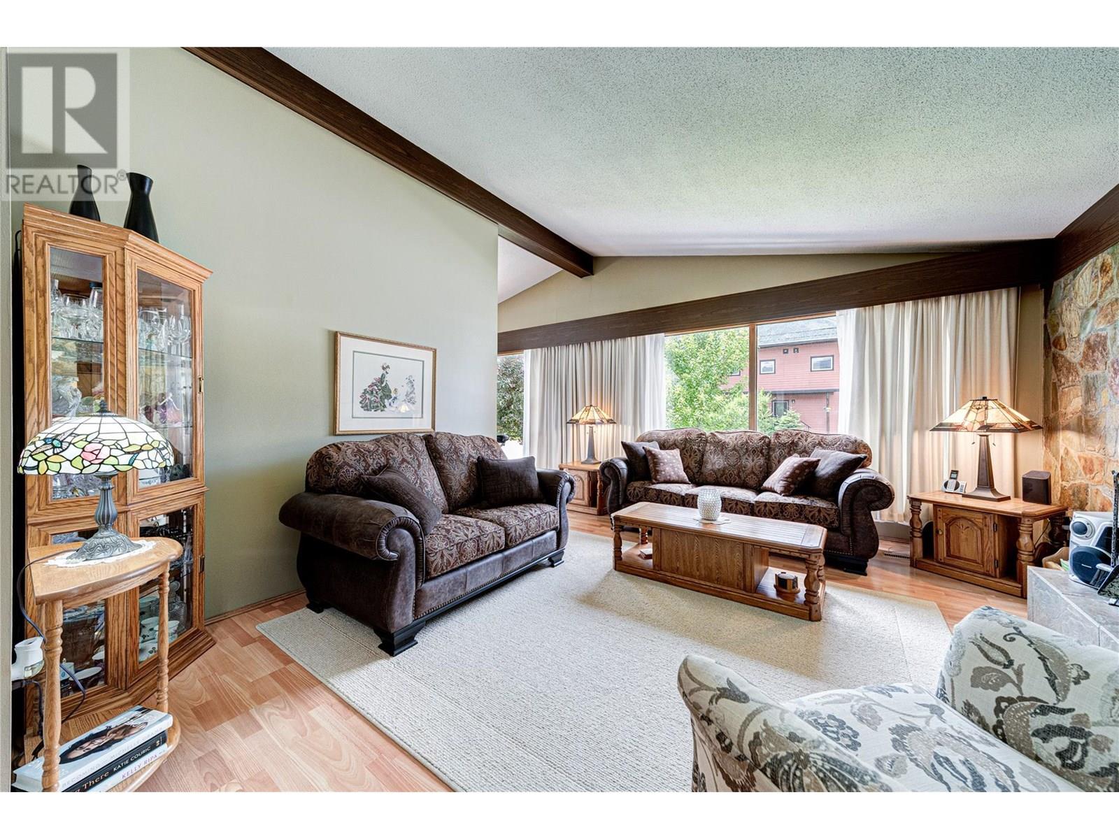 1202 6TH Avenue, Fernie