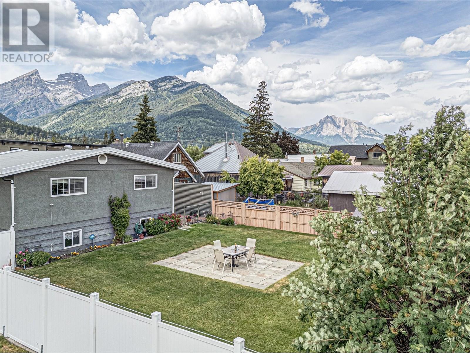 1202 6TH Avenue, Fernie