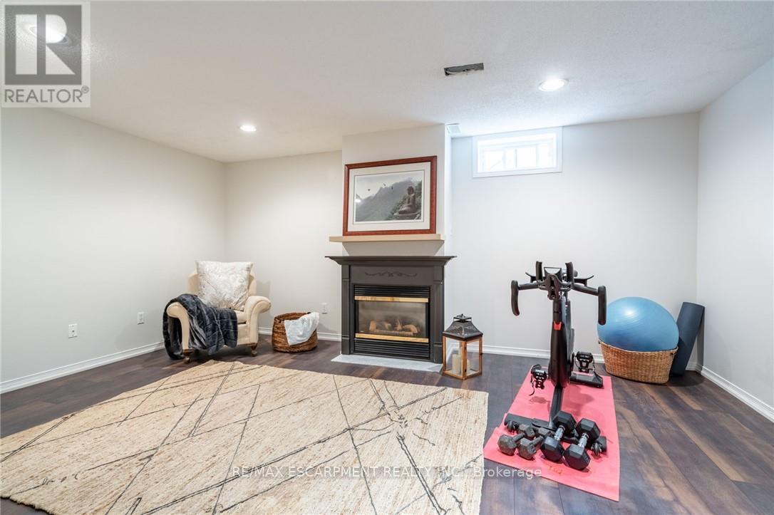 Photo 28 of 24 100 Vineberg Drive, Hamilton ON