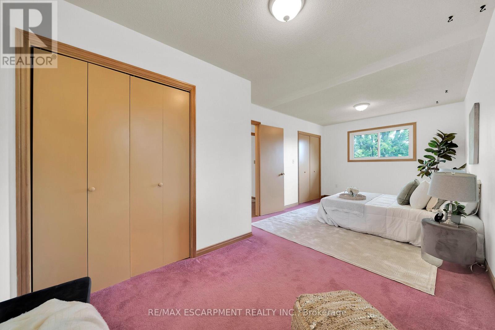 Photo 4 of 150 Victoria Street, Norfolk ON